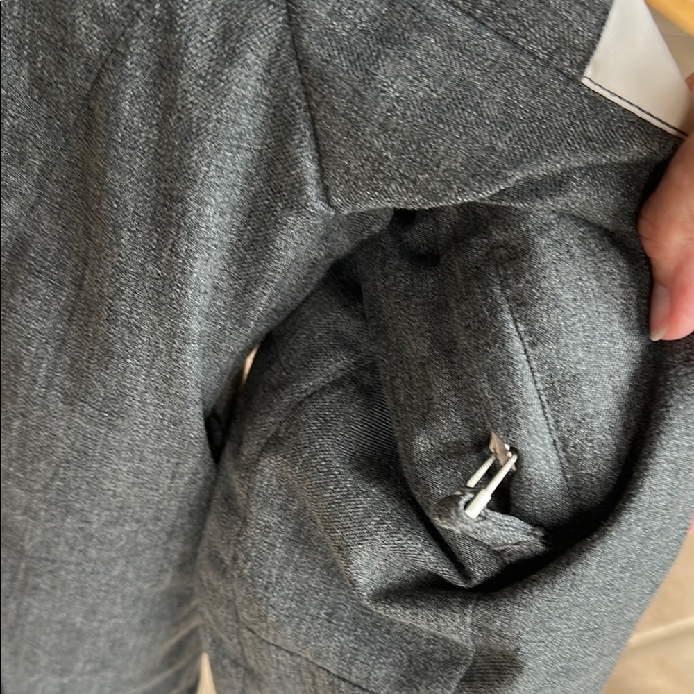 Obermeyer Gray and White Jacket - Picture 5 of 11